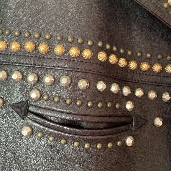 AUTHENTIC GUCCI Genuine leather men’s studded jacket Italian size 52, size Large - Picture 4 of 13